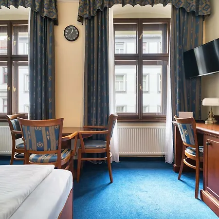 By Rentez Appartement *
